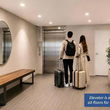 Los Angeles Premium City Suites - Free Secured Parking-2